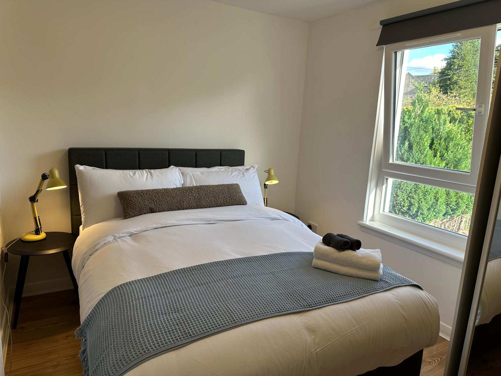 Cozy 2 Bedrooms With Private Parking Space And Garden Edimburgo Exterior foto