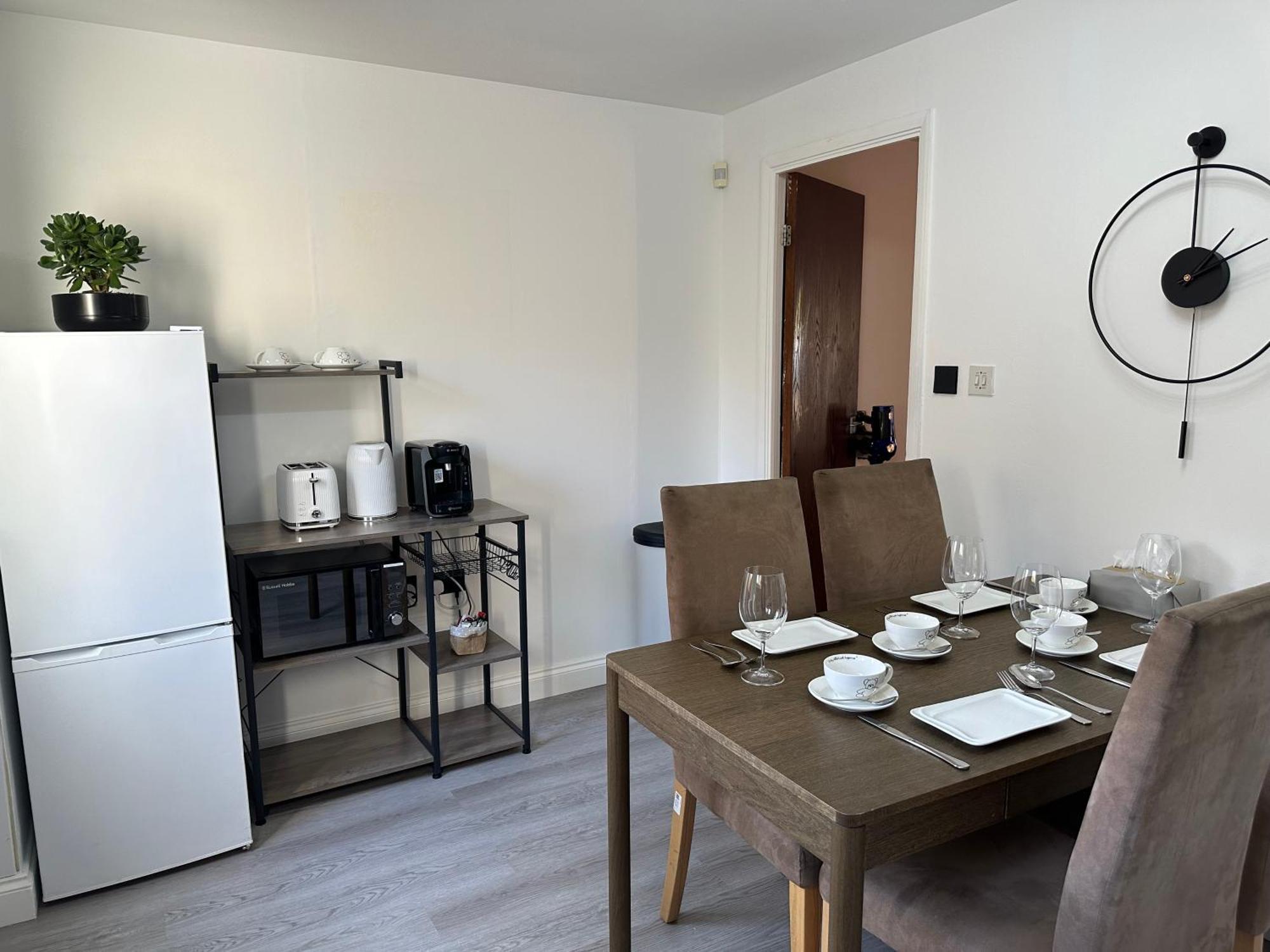 Cozy 2 Bedrooms With Private Parking Space And Garden Edimburgo Exterior foto